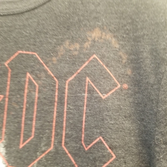 {M} Chaser ACDC Band Concert Fasion Tee ***with flaw*** - Picture 4 of 8